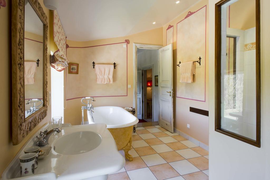 Bed and Breakfast Chateau Talaud à Loriol-du-Comtat Chambre photo